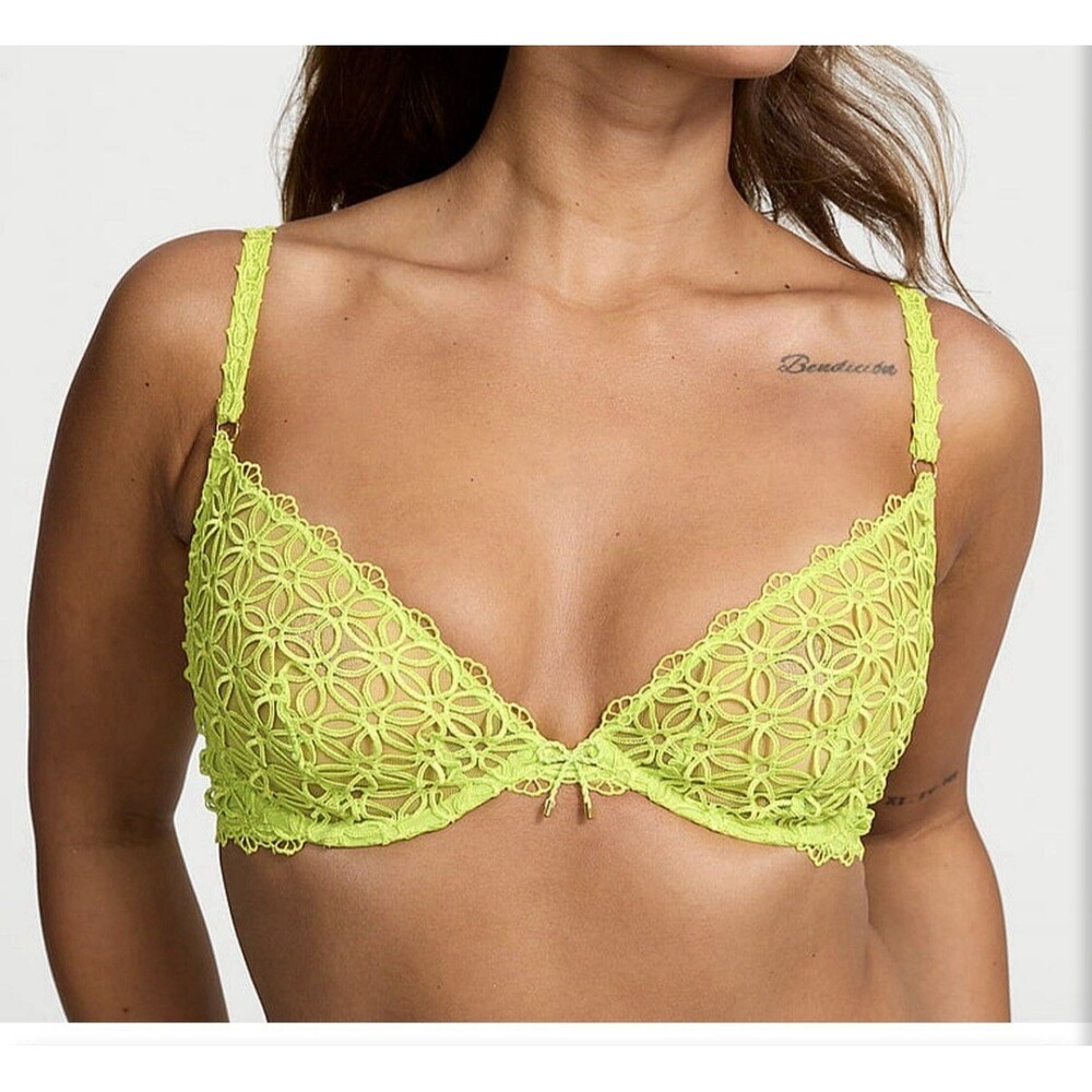 NWT Victoria's Secret Very Sexy Geo Daisy Lace Unlined Low-Cut Demi Bra 34C